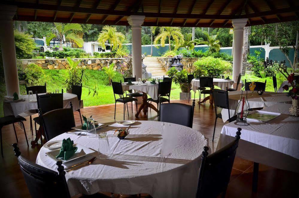 The Kings Villa Kandy Esterno foto